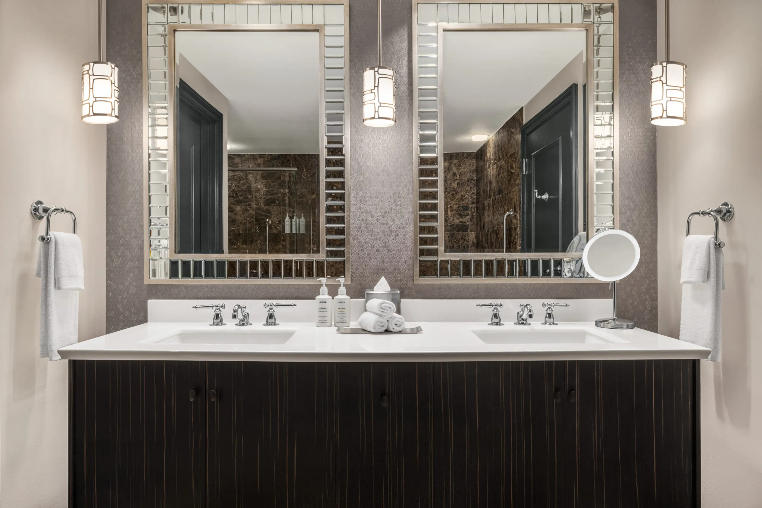 ATLSS 2 bedrooms suite presidential suite 03 scaled
