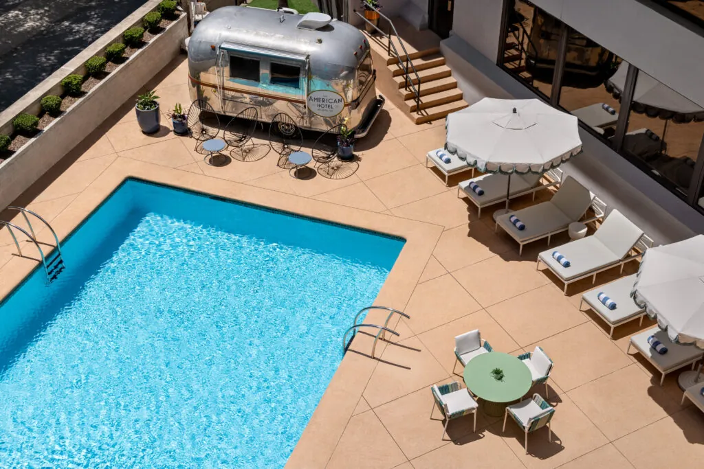 ATLSS_outdoor_pool_03